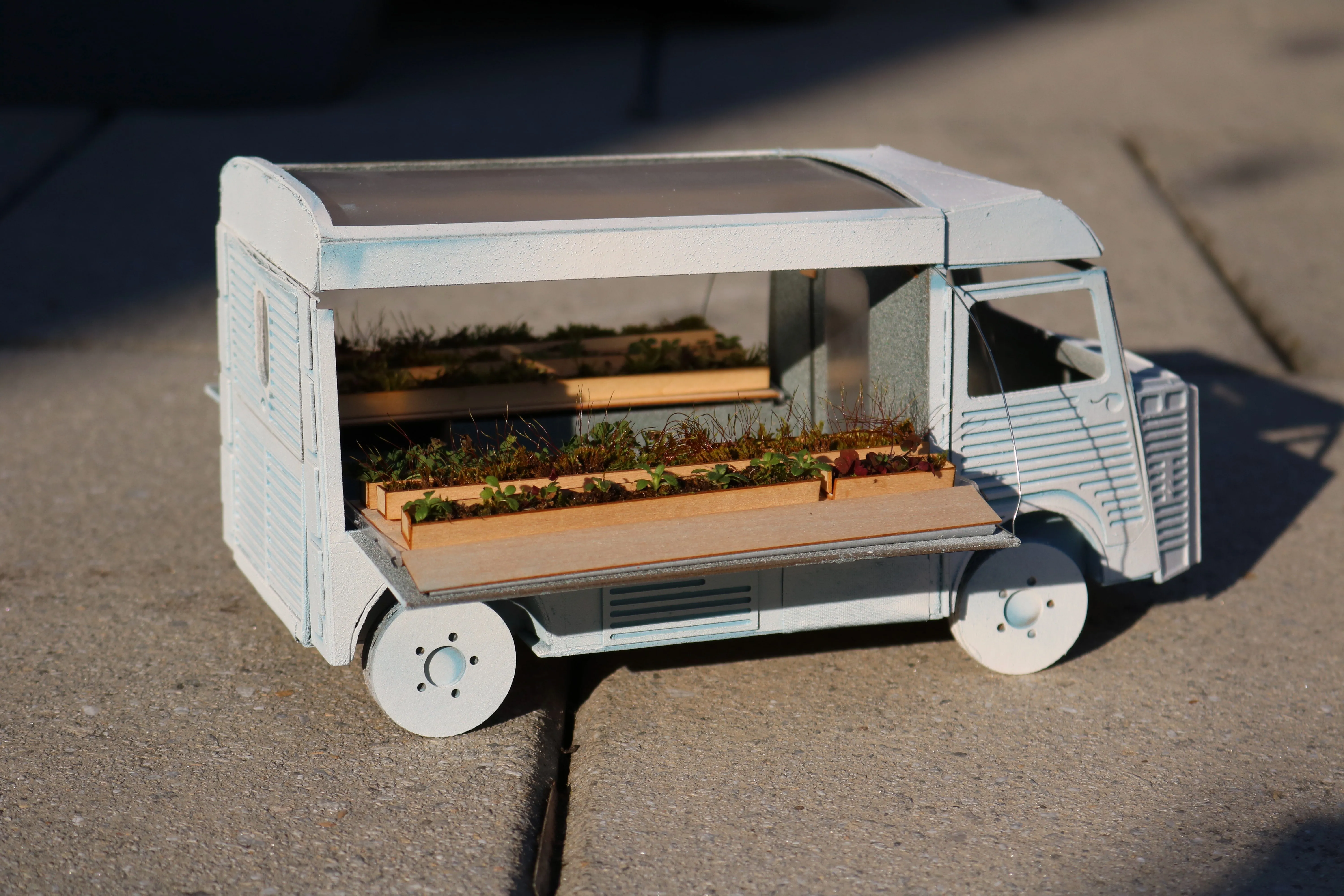 Garden camper exterior